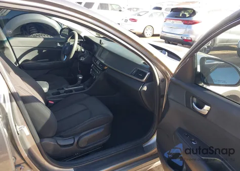 2018 Kia Optima Lx z USA, uszkodzony, nr VIN 5XXGT4L3XJG253961